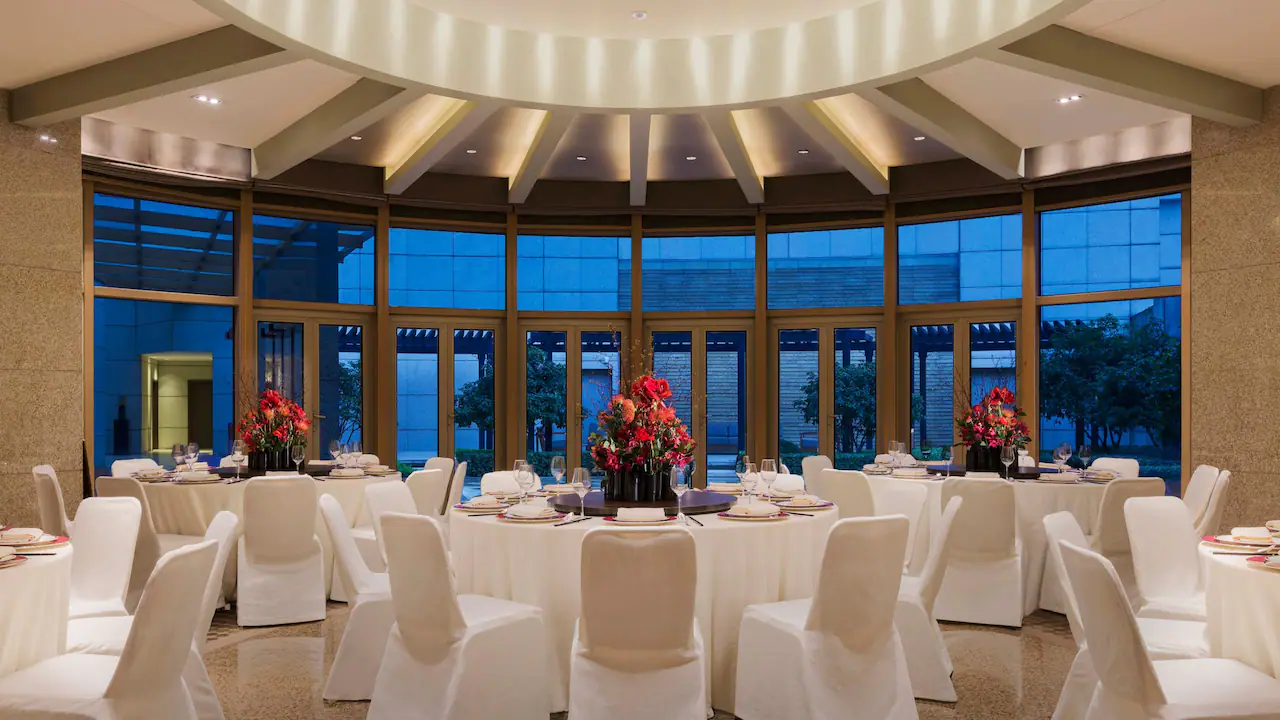 Glasshouse banquet area