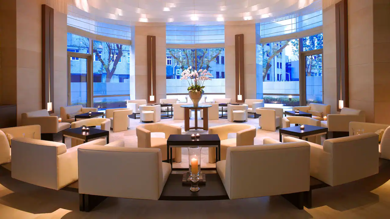 Shanghai tea room